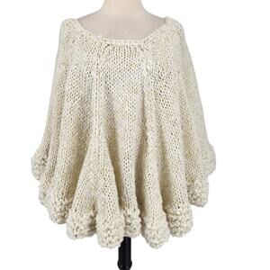Shabby Chic Open Tie Back Knit Poncho With Gold Metallic Threads
